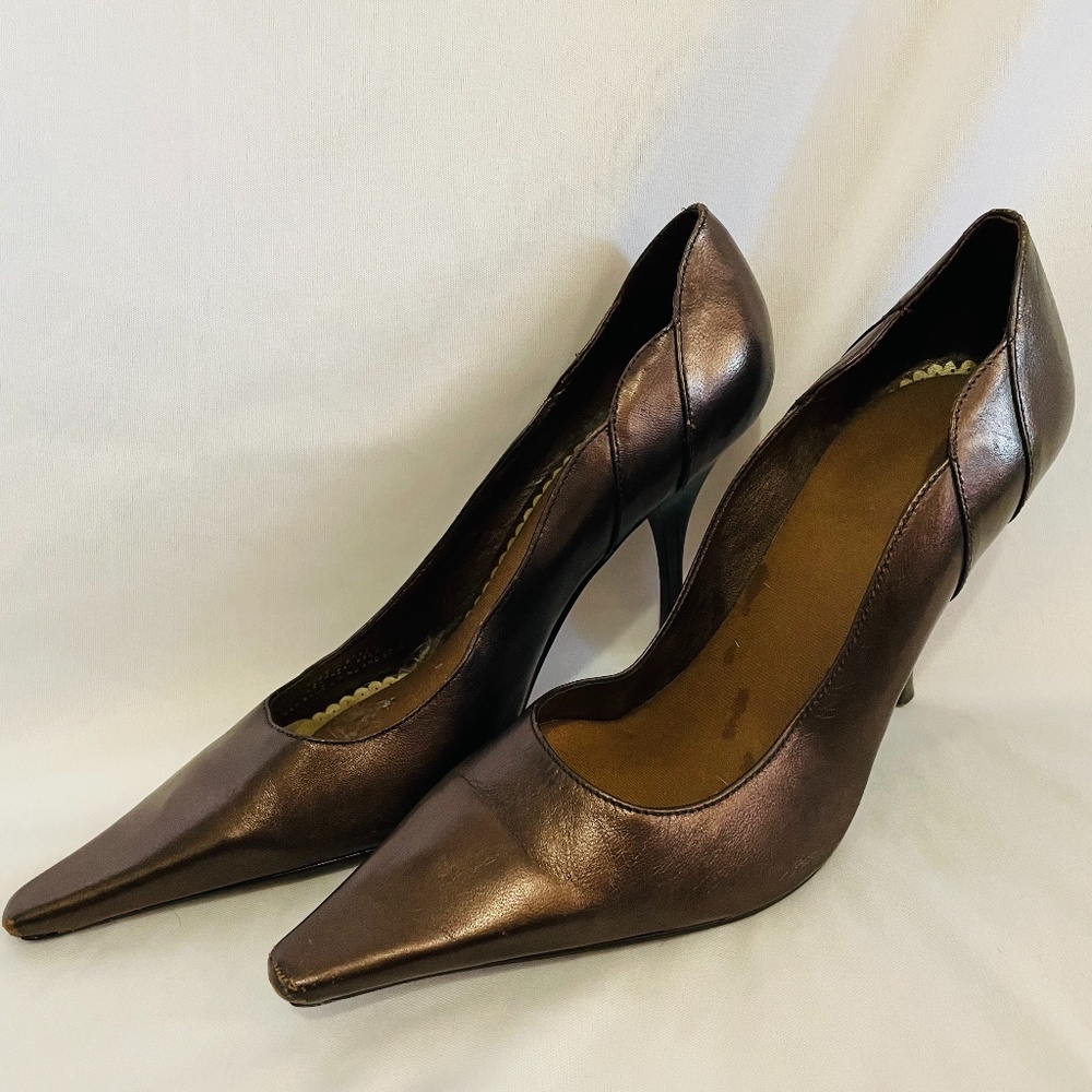 Brushed Bronze Square Heels